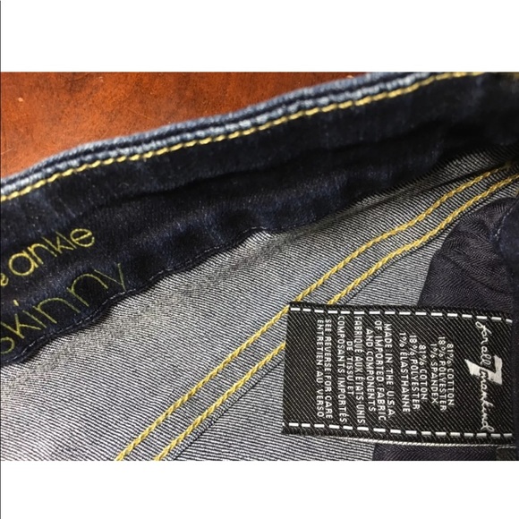 Last 👆7 For All Mankind Skinny Distressed Jeans - Picture 8 of 9